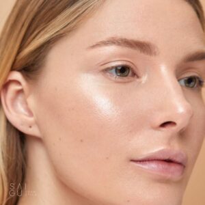 Observa tu piel con luz natural