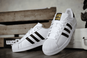 Adidas tipo concha (Superstar)