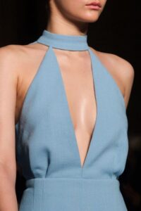 Cuello y Escote: Envejecimiento Específico